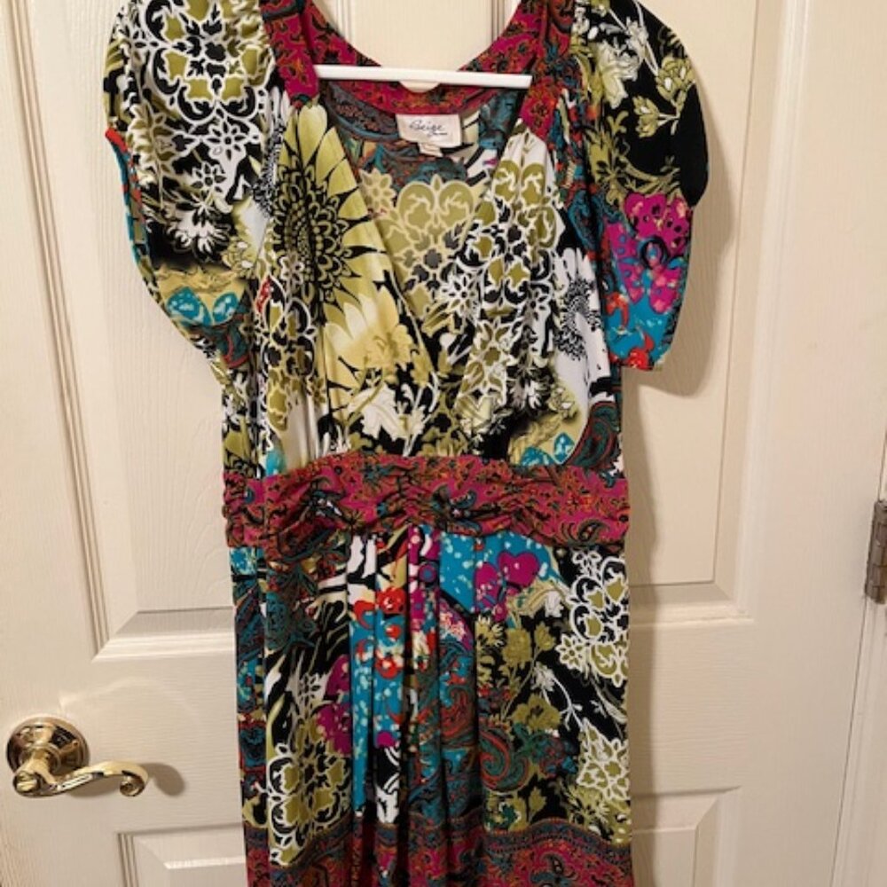 Beige by eci dress - Size Large -Multicolor